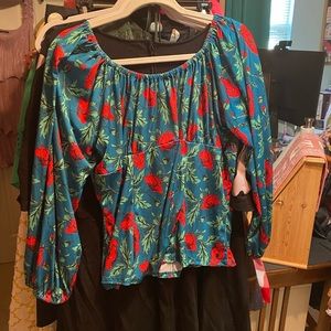 Pinup Couture poppies swan top